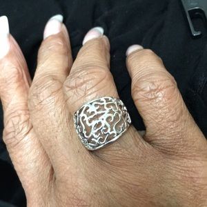 Sensational Sanctuary Silver Filigree Ring!